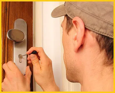 Portland Lock & Keys Portland, OR 503-716-1400 Portland Lock & Keys Portland, OR 503-716-1400 - 23-6